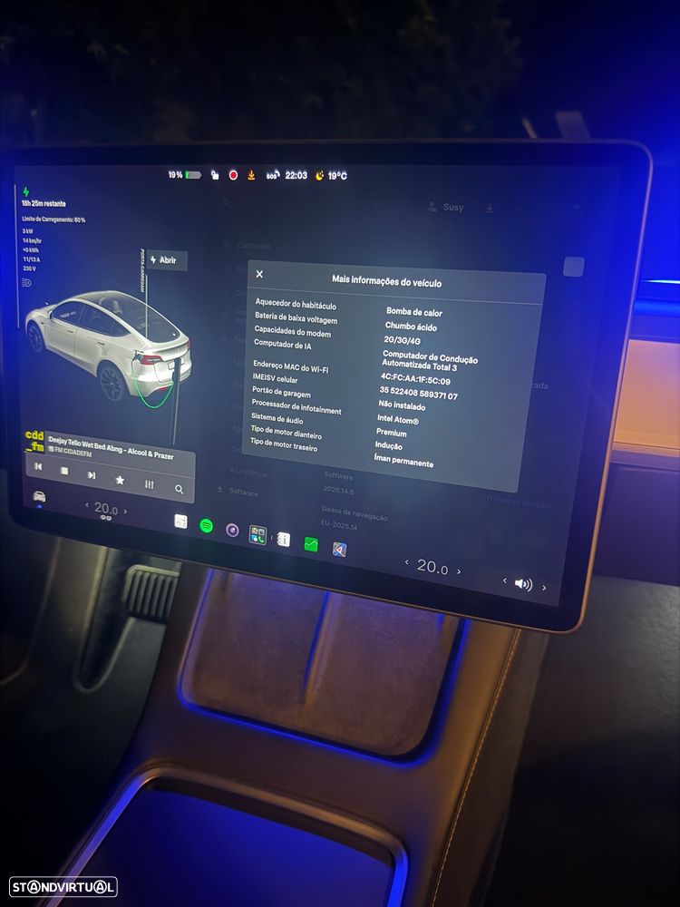 Tesla Model Y Long Range Tração Integral - 36