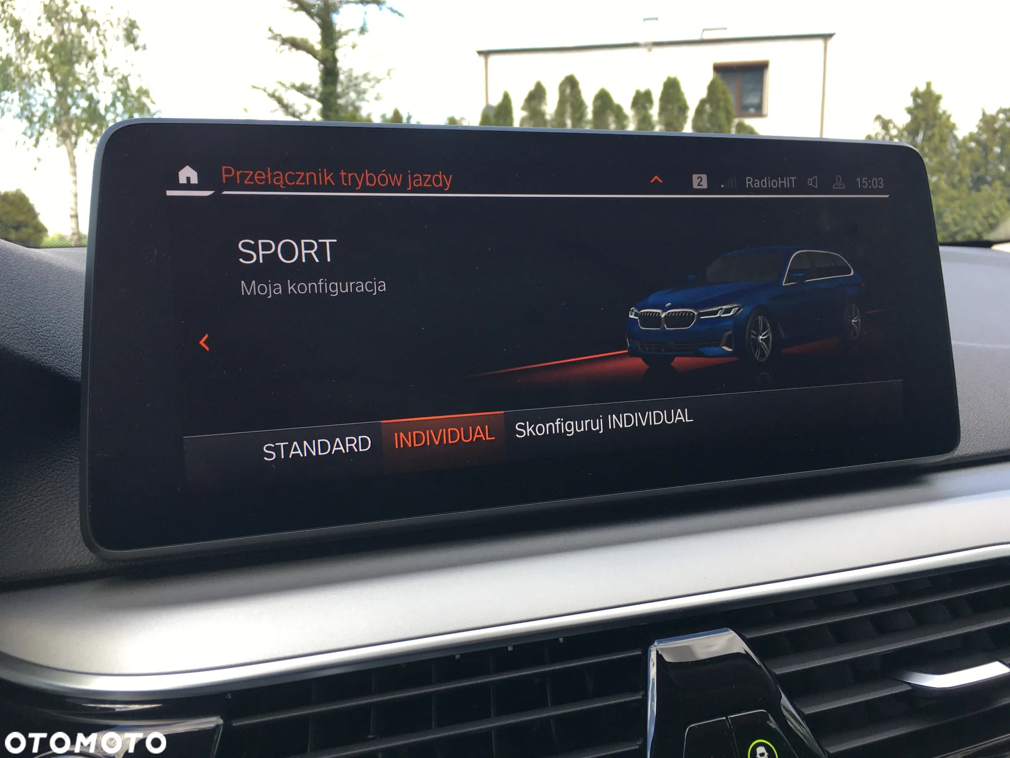 BMW Seria 5 520d xDrive Touring - 14