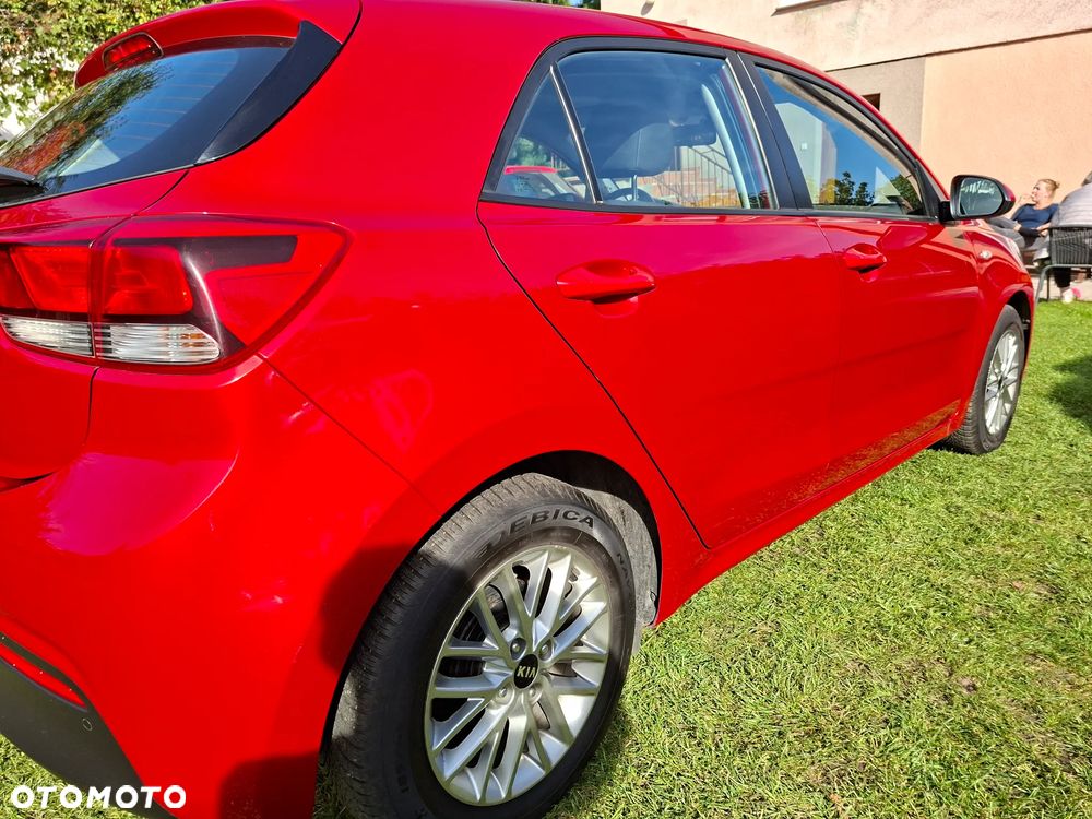 Kia Rio - 6