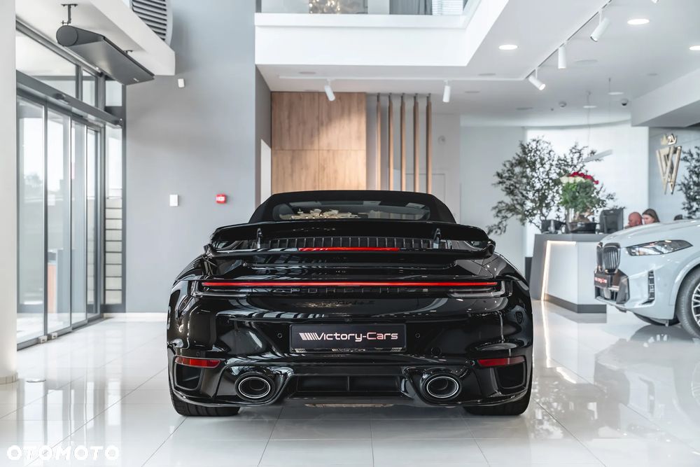 Porsche 911 Turbo S - 10