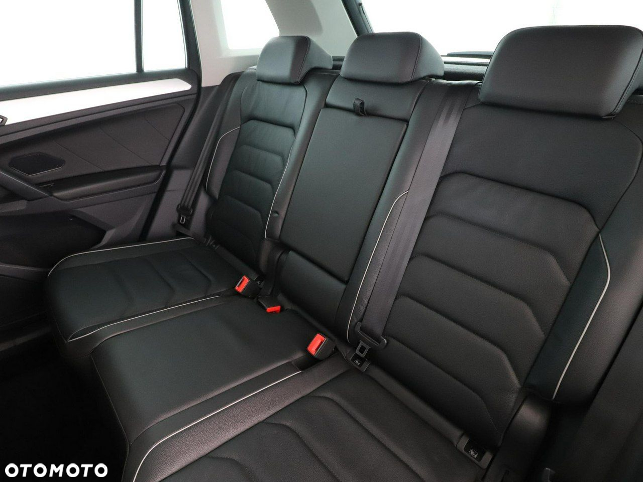 Volkswagen Tiguan 1.5 TSI ACT OPF Comfortline - 17