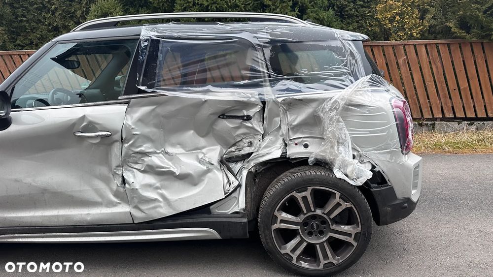 MINI Countryman Cooper Estate Edition - 8