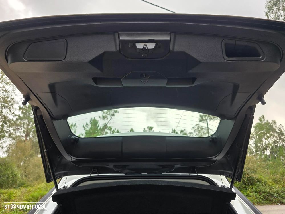 Peugeot 3008 1.5 BlueHDi Active Pack - 56