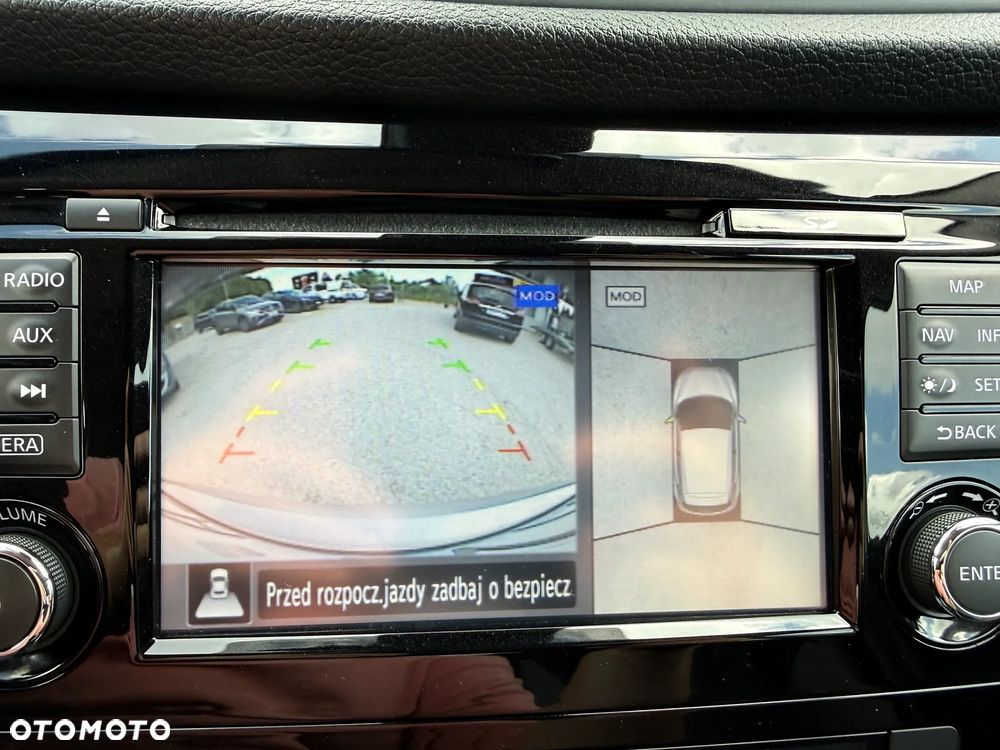 Nissan Qashqai 1.6 DIG-T N-Connecta - 29