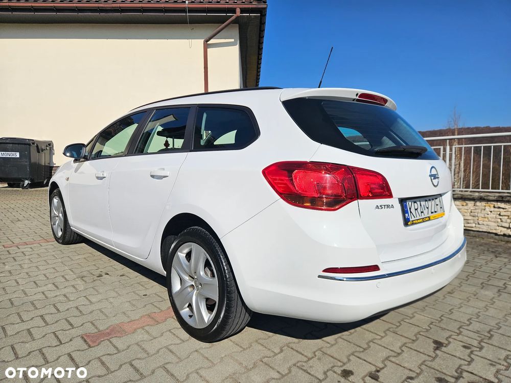 Opel Astra 1.6 ENERGY - 23