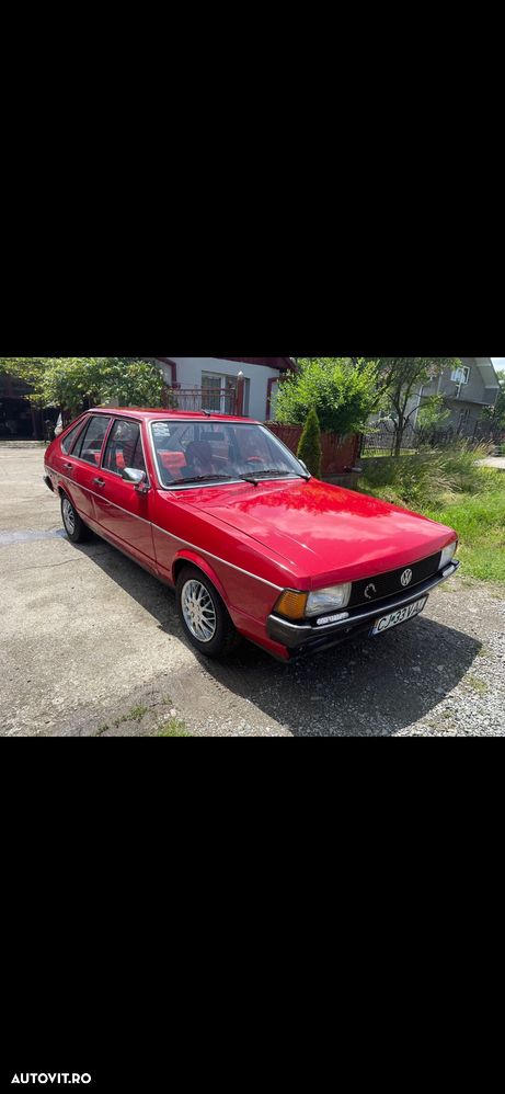 Volkswagen Passat - 1
