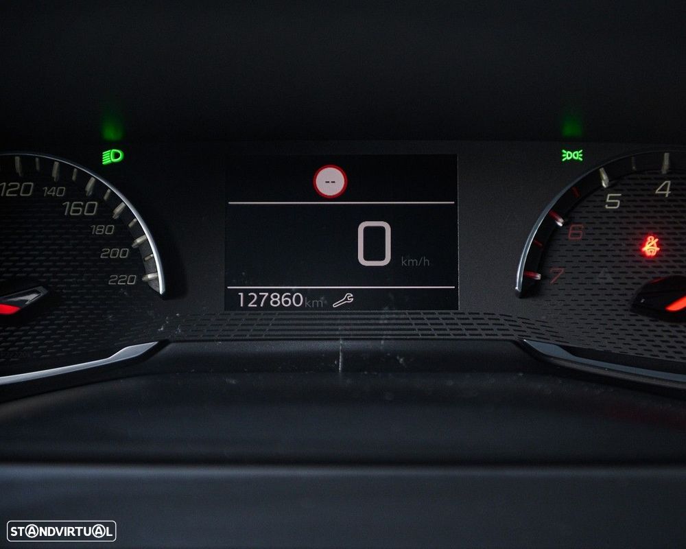 Peugeot 208 1.5 BlueHDi Allure - 38