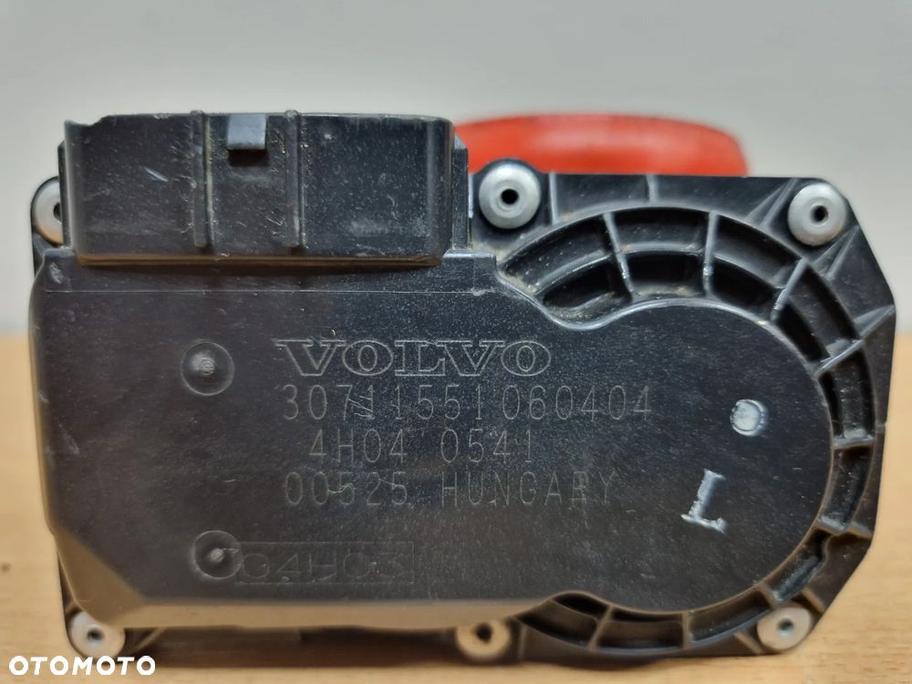 PRZEPUSTNICA  VOLVO S80 I V70 II S60 I 2.4B 30711551 - 2