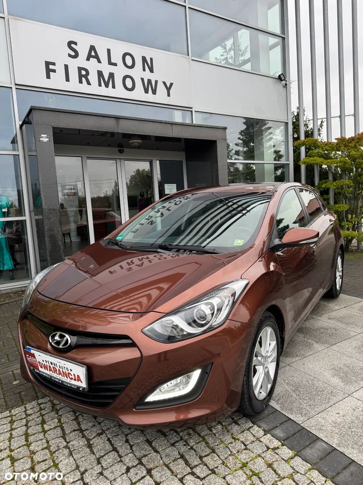 Hyundai i30 1.4 Fifa World Cup Edition - 24