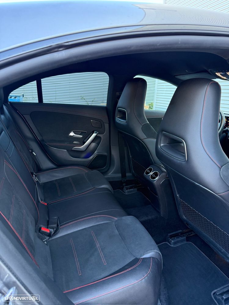 Mercedes-Benz CLA 180 d 7G-DCT AMG Line - 7