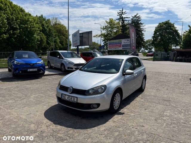 Volkswagen Golf - 9