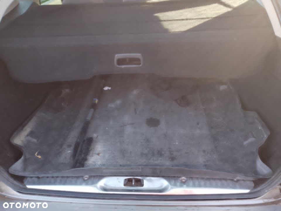 Peugeot 407 1.6 HDI SR Komfort EU3 - 4