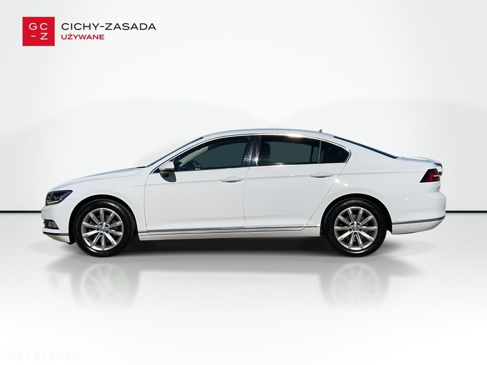 Volkswagen Passat - 2