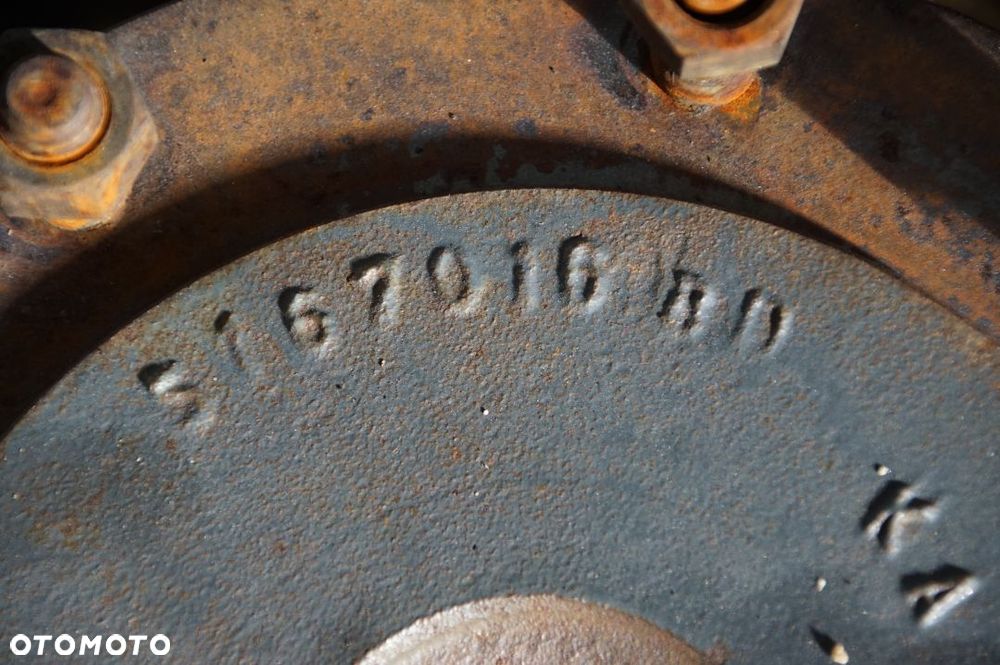 ZWOLNICA NEW HOLLAND 8360 PÓŁOŚ PRZEKŁADNIA - 4