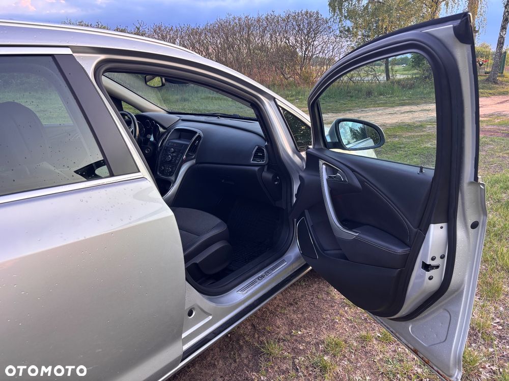 Opel Astra 1.7 CDTI DPF Design Edition - 8