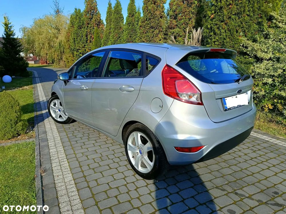 Ford Fiesta 2014 photo 3