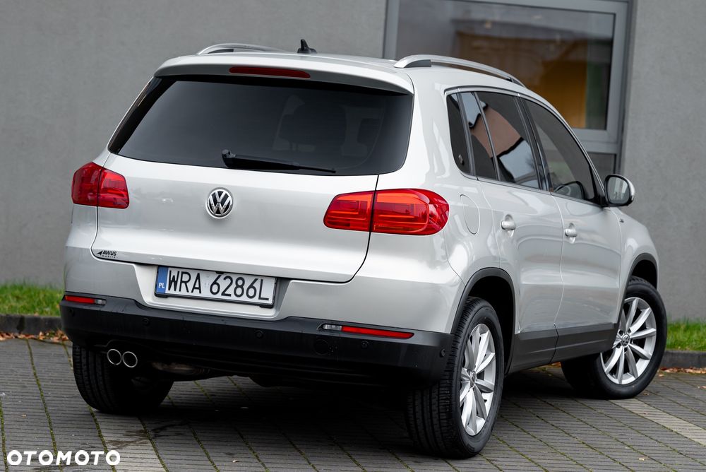 Volkswagen Tiguan 2.0 TDI SCR 4MOTION BlueMotion Technology DSG Lounge Sport & Style - 9