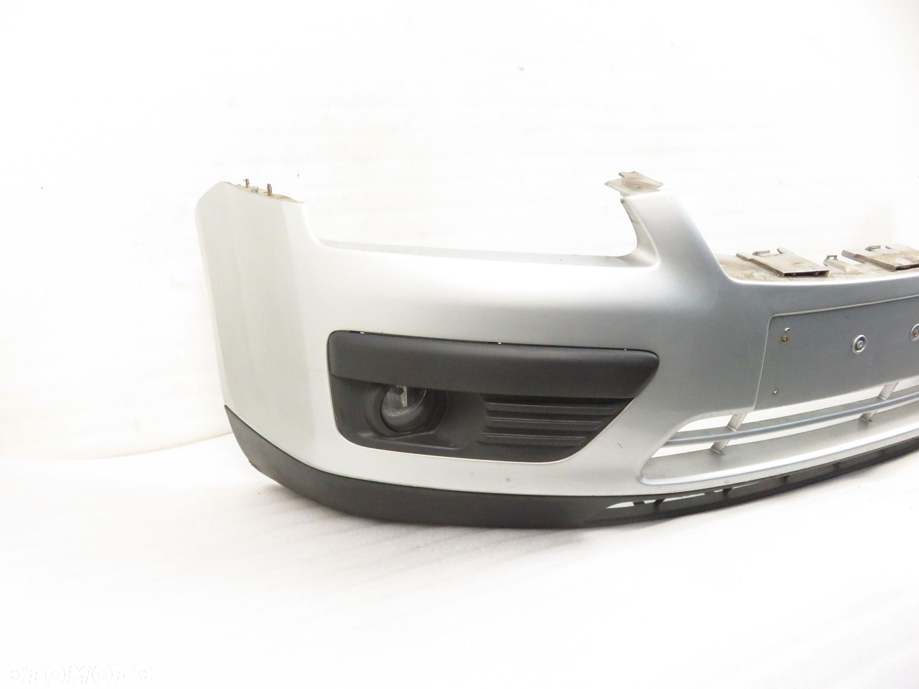 ZDERZAK PRZÓD FORD FOCUS MK2 II Turnier - 12