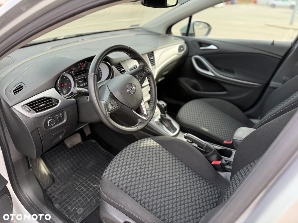 Opel Astra 1.4 T Enjoy S&S - 21