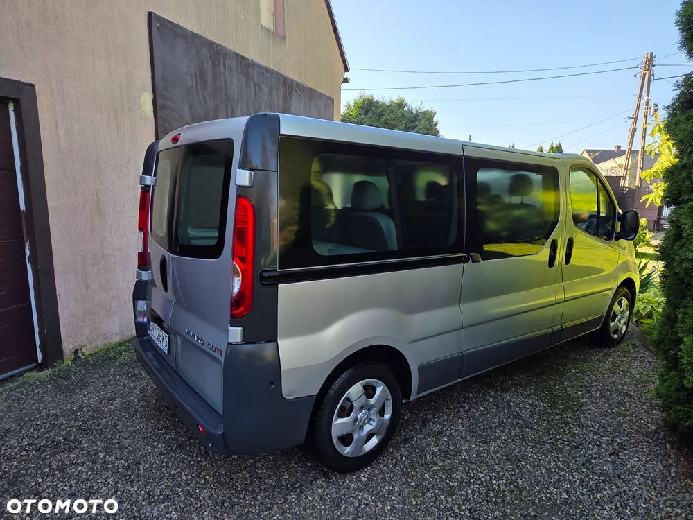 Opel Vivaro L2H1 2.9t - 3