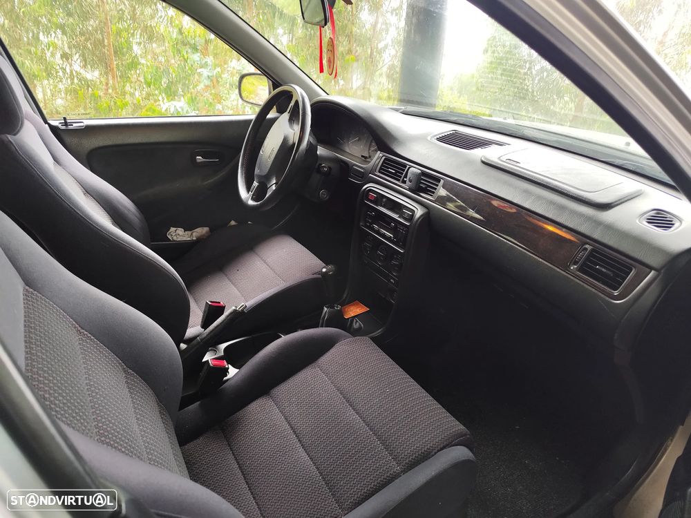 Honda Civic Aerodeck 1.4i S - 2