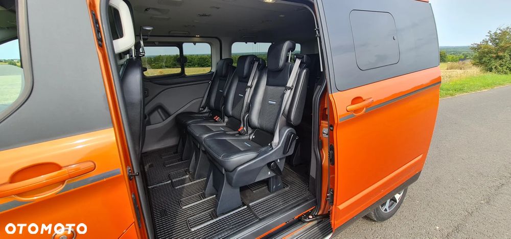 Ford Tourneo Custom 320 L2H1 VA Autm Active - 16