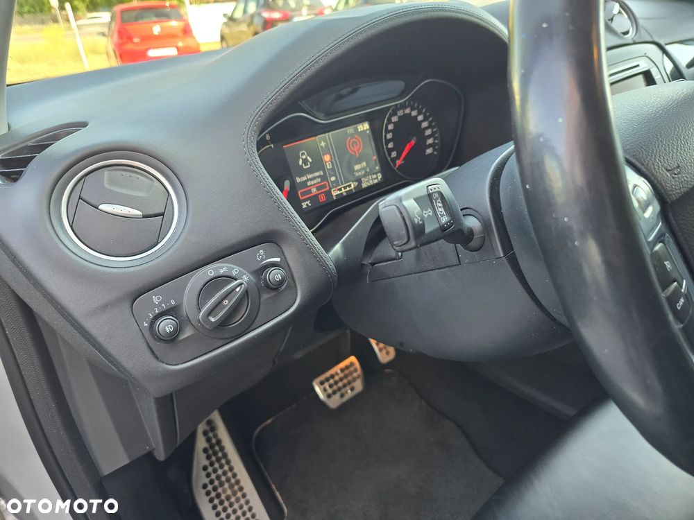 Ford Mondeo 2.0 TDCi Titanium X - 27