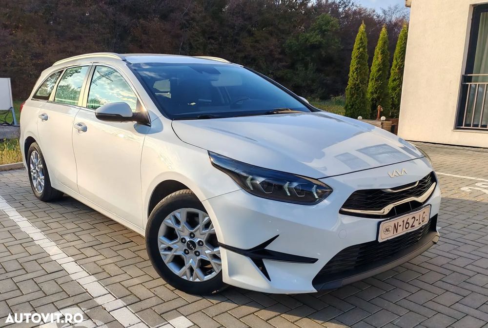 Kia Ceed - 1