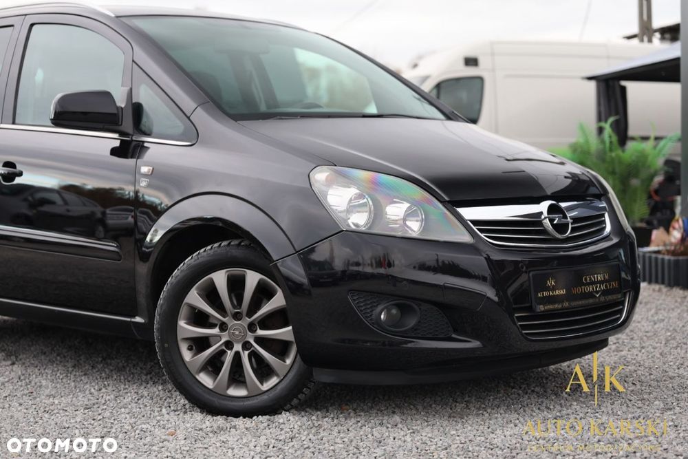 Opel Zafira - 14