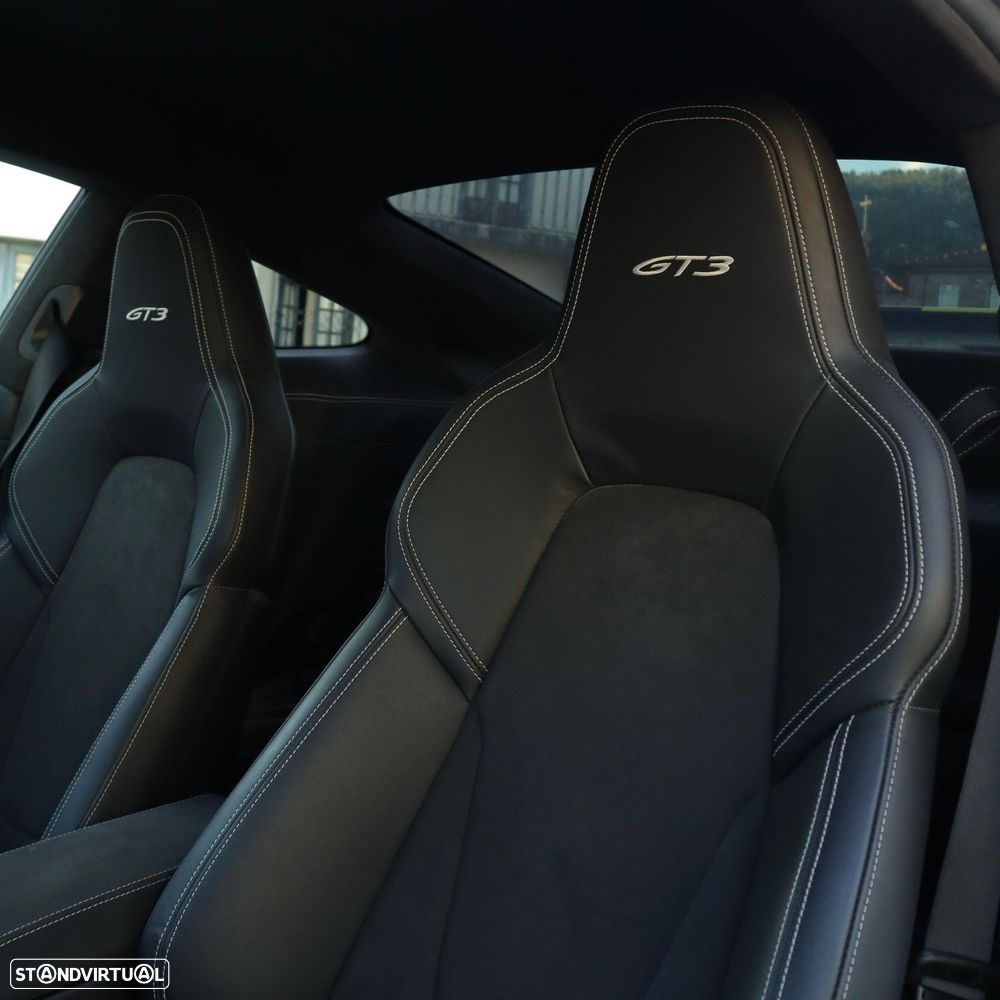 Porsche 911 (992) GT3 PDK - 34