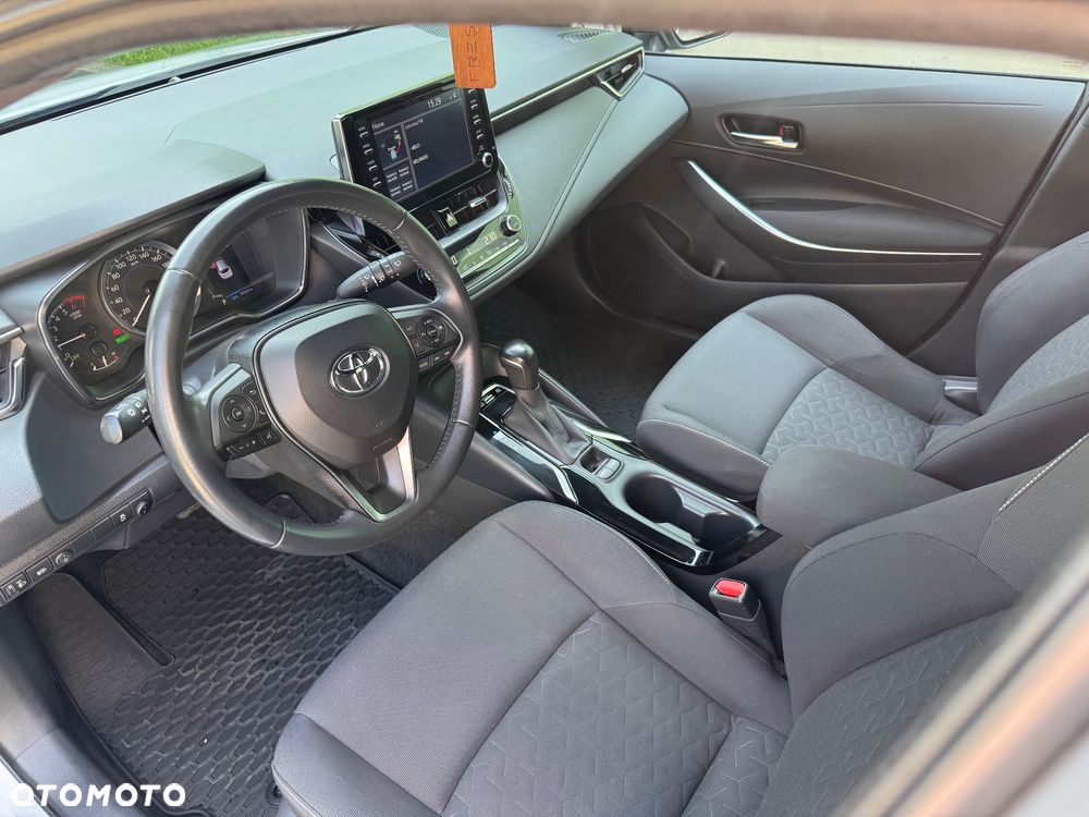 Toyota Corolla 1.8 Hybrid Comfort - 6