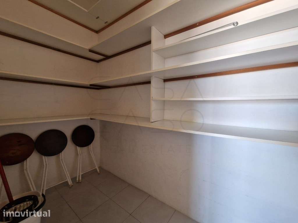 Apartamento T1 para Arrendamento | Quatro Caminhos - Setúbal - Grande imagem: 2/19