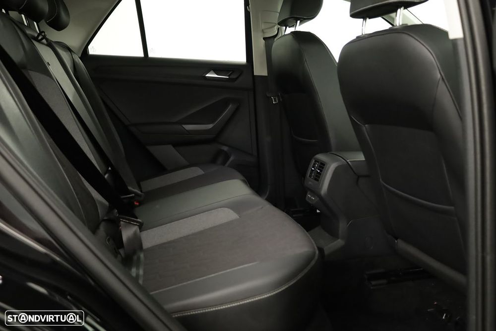 VW T-Roc 1.0 TSI - 22