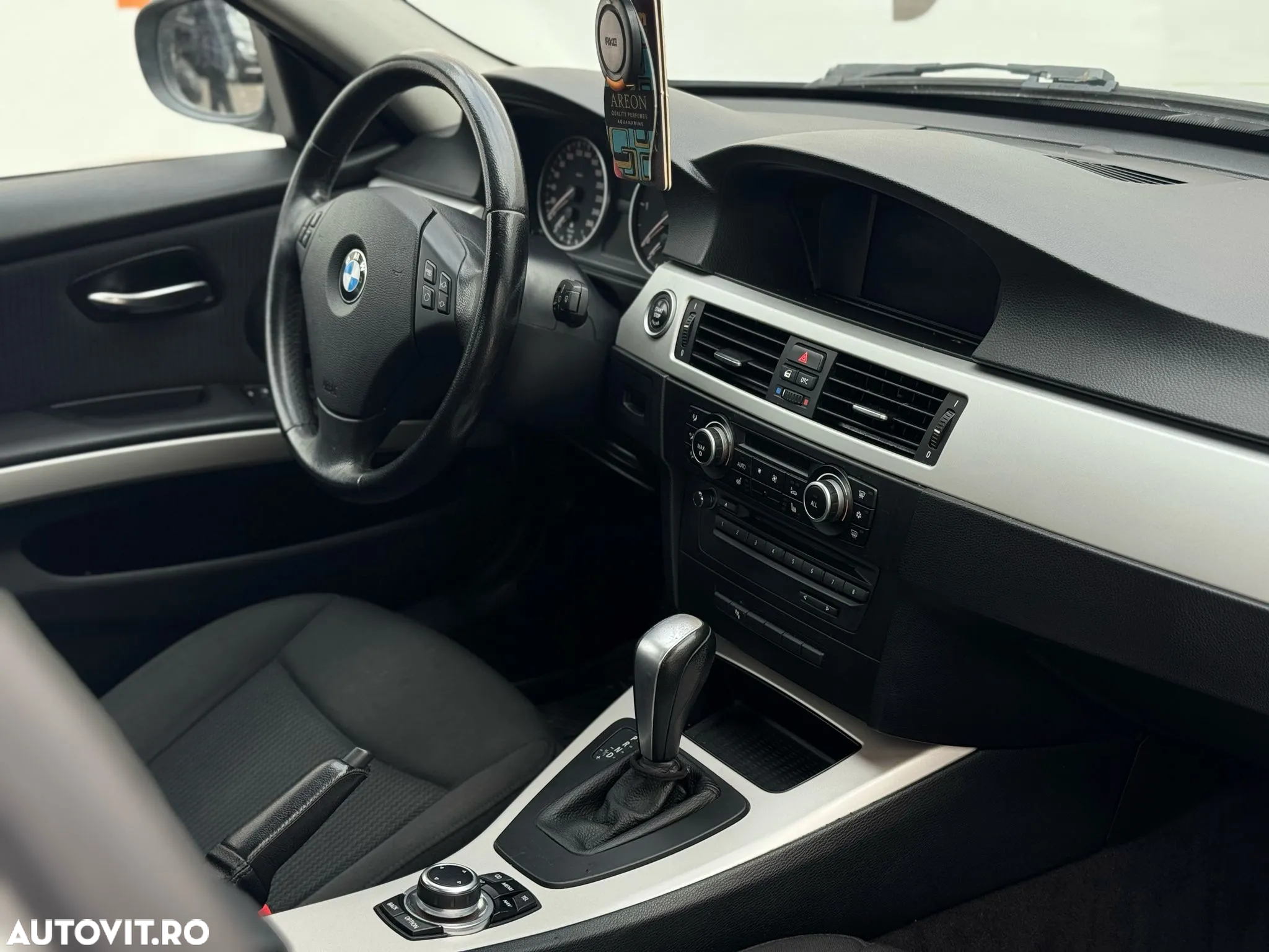 BMW Seria 3 - 32