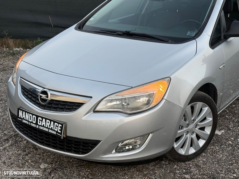 Opel Astra Sports Tourer 1.7 CDTi Cosmo - 4