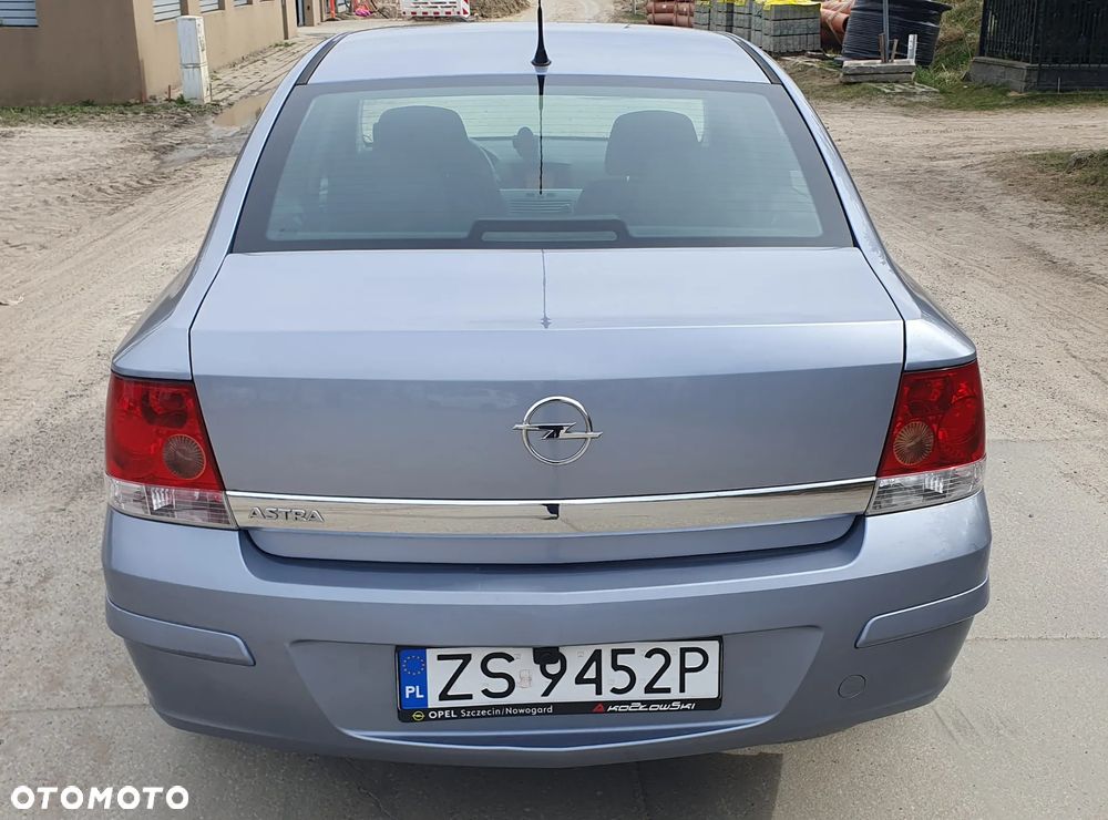 Opel Astra 1.6 - 23