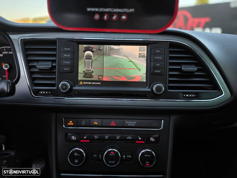 SEAT Leon ST 2.0 TDI S&S FR - 38