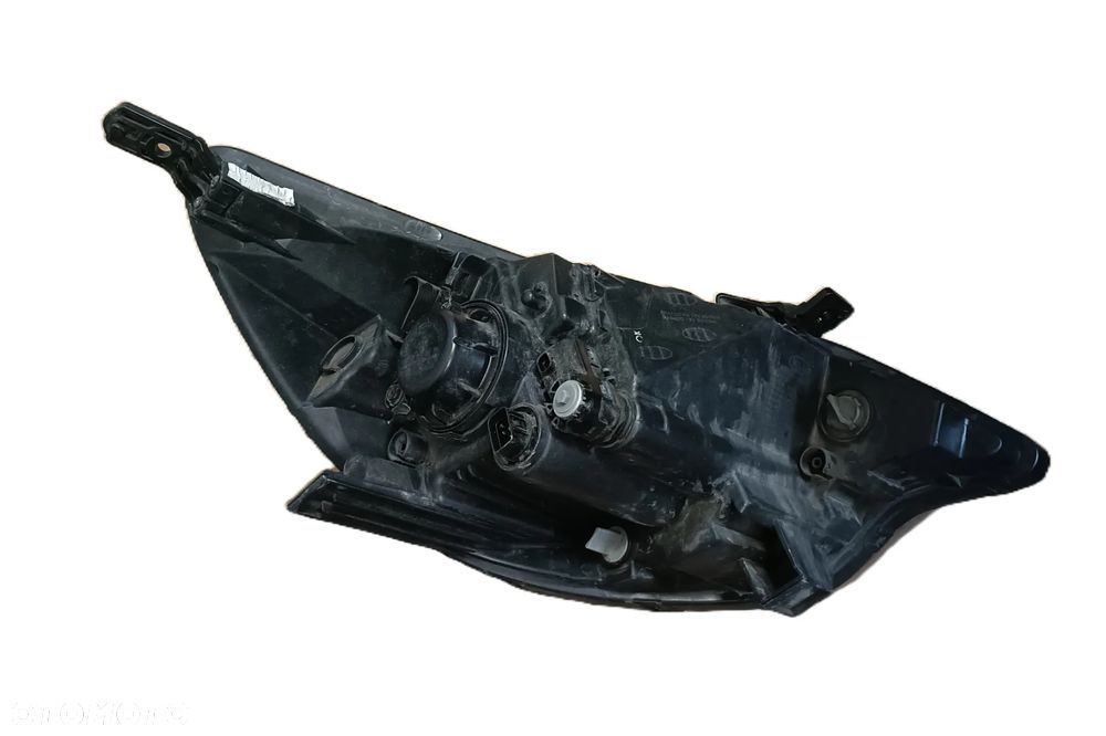 KIA RIO III LIFT 14-17 r. LAMPA LEWY PRZÓD LEWA PRZEDNIA LP EU 92101-1W + - 6