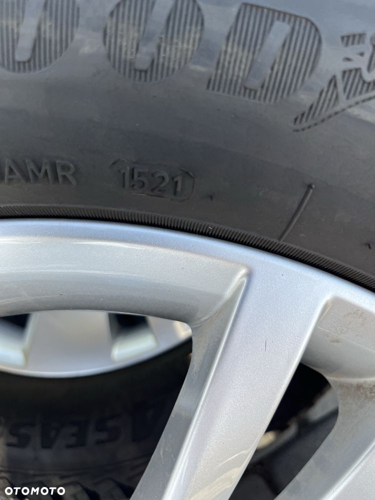 Opony wielosezon 235/55/18 Goodyear Vector 4 Seasons Suv z 2021 roku - 4