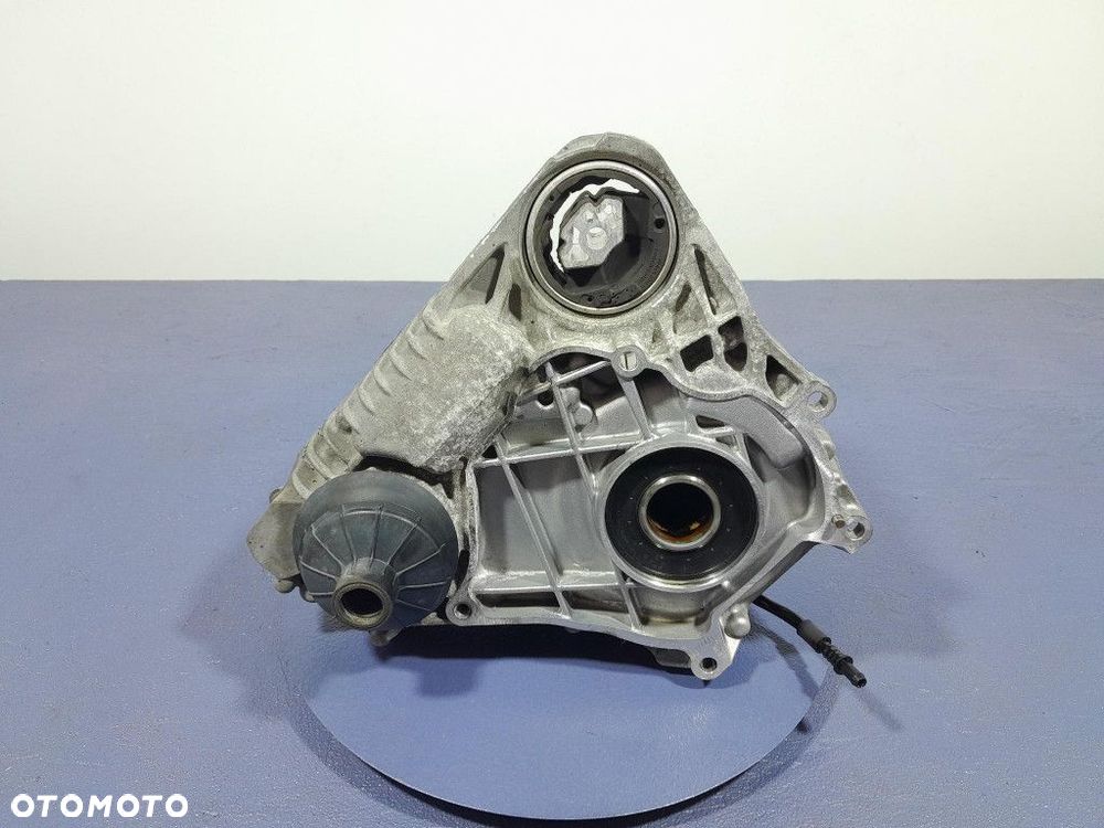 BMW M5 F90 G30 4.4B 600 KM REDUKTOR SKRZYNI BIEGÓW 8098422 S63B44B - 1