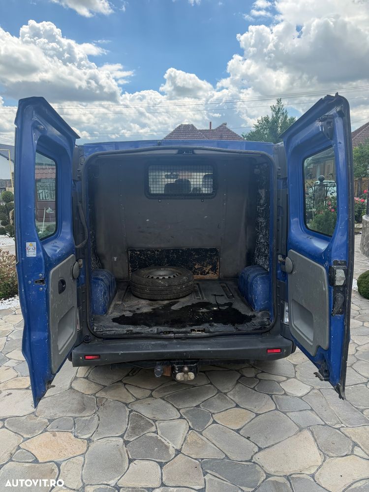 Opel Vivaro - 7