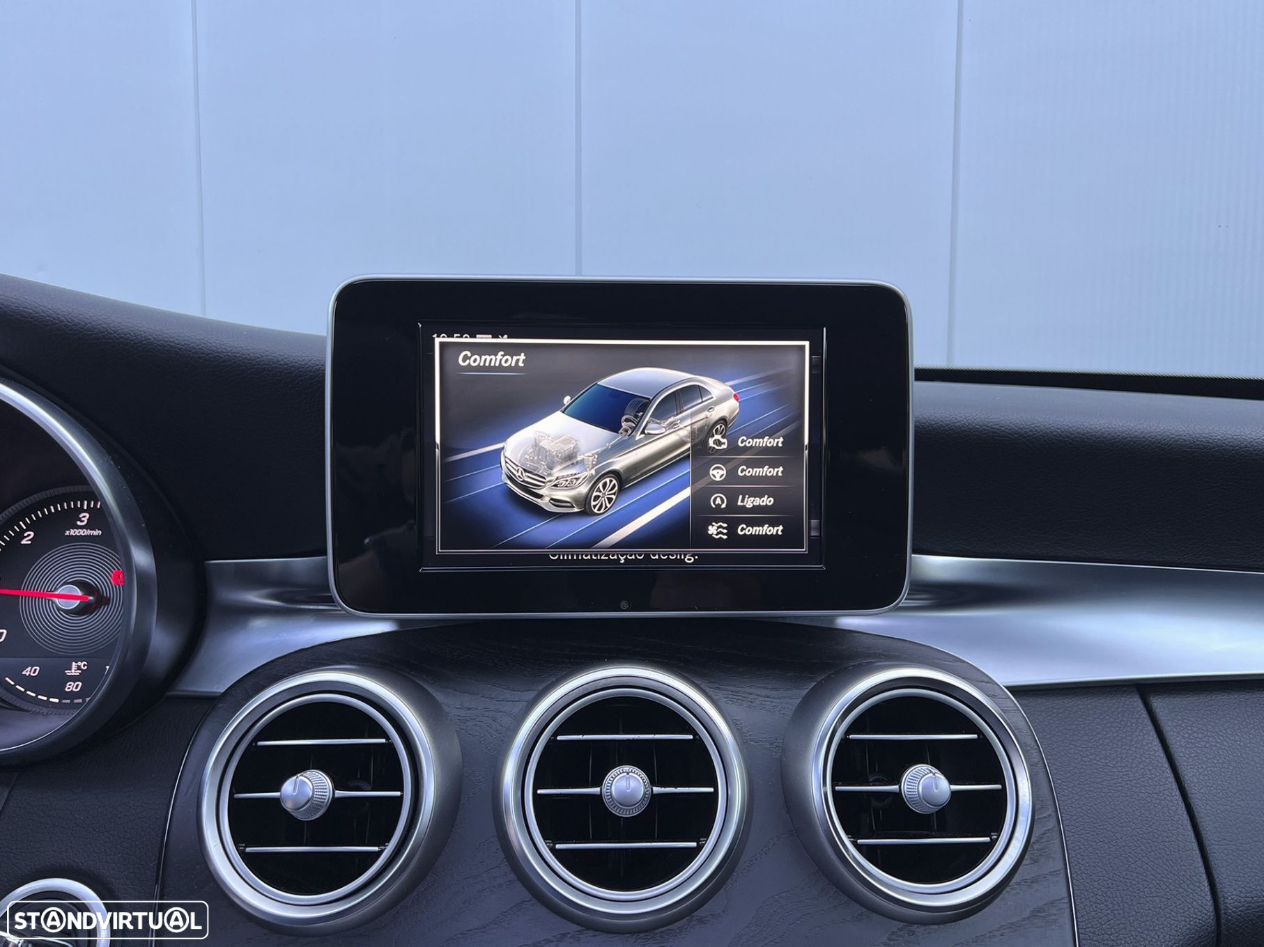 Mercedes-Benz C 180 d AMG Line - 35
