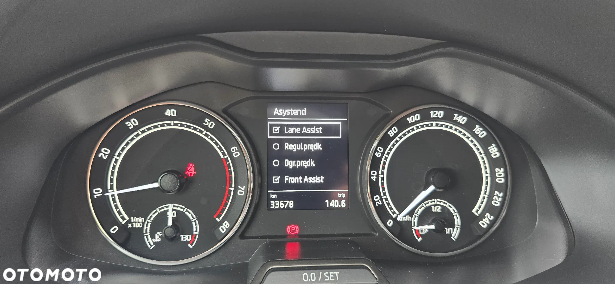 Skoda Scala 1.0 TSI Ambition - 32