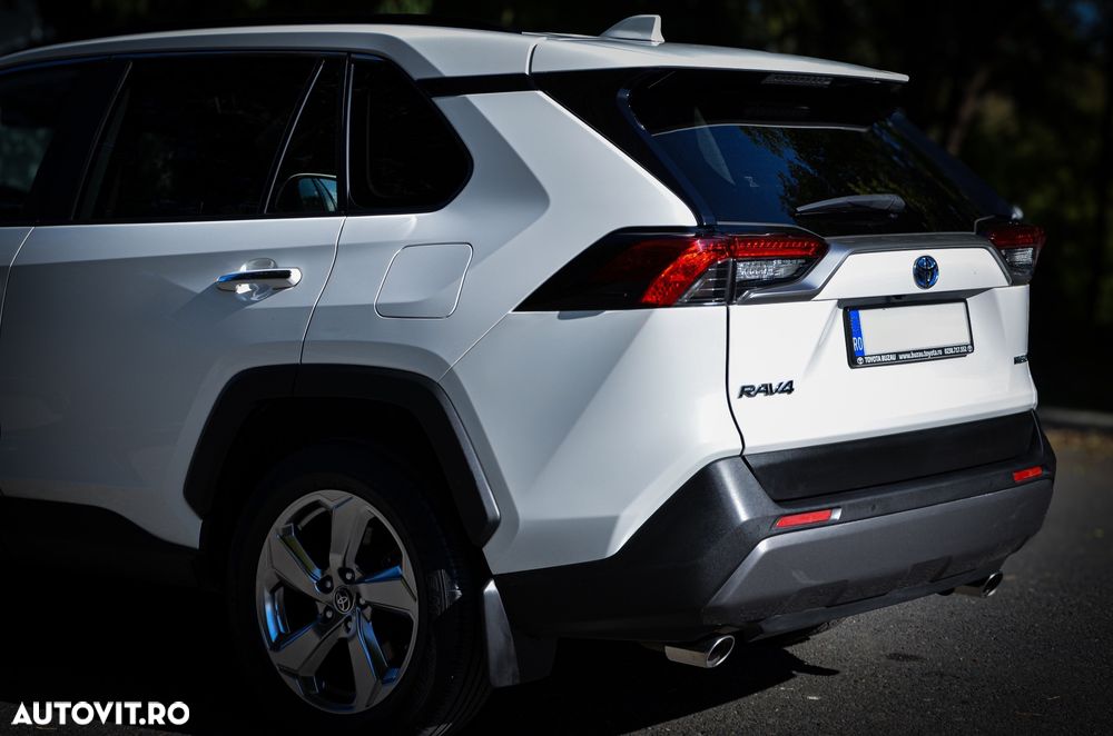 Toyota RAV4 2.5 Hybrid VVT-iE 4x4 Luxury - 6