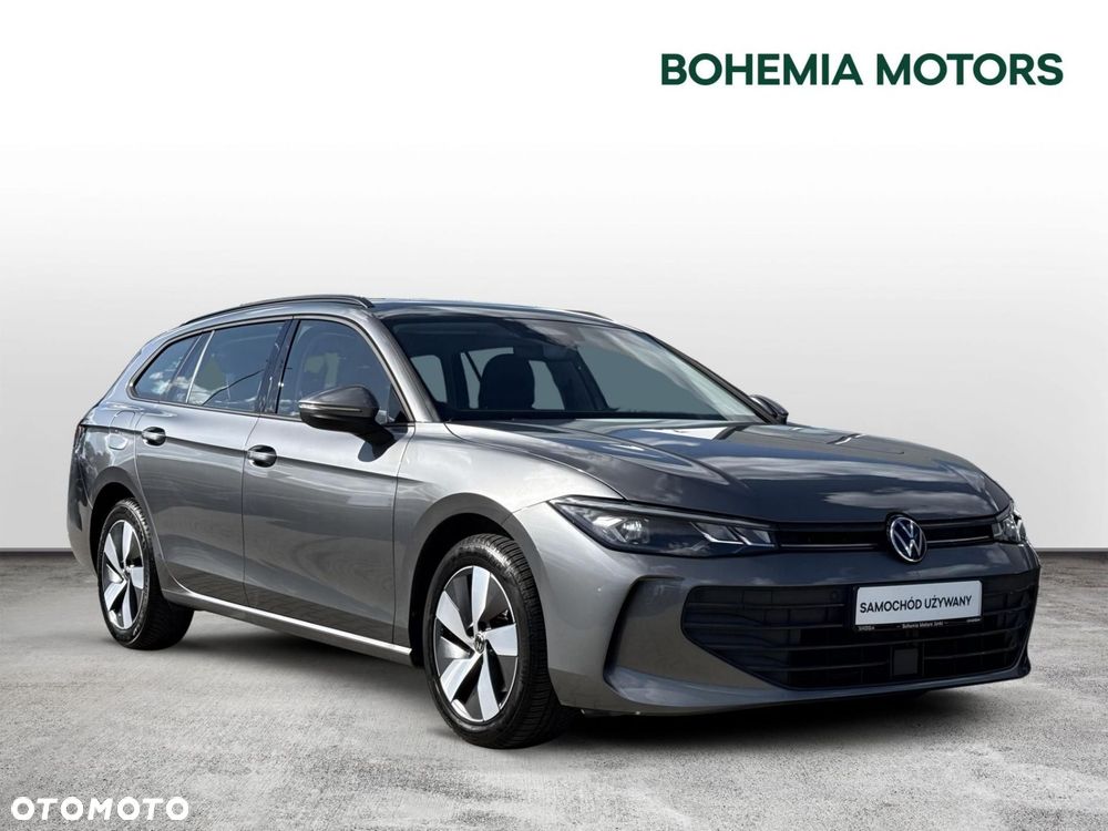 Volkswagen Passat - 8