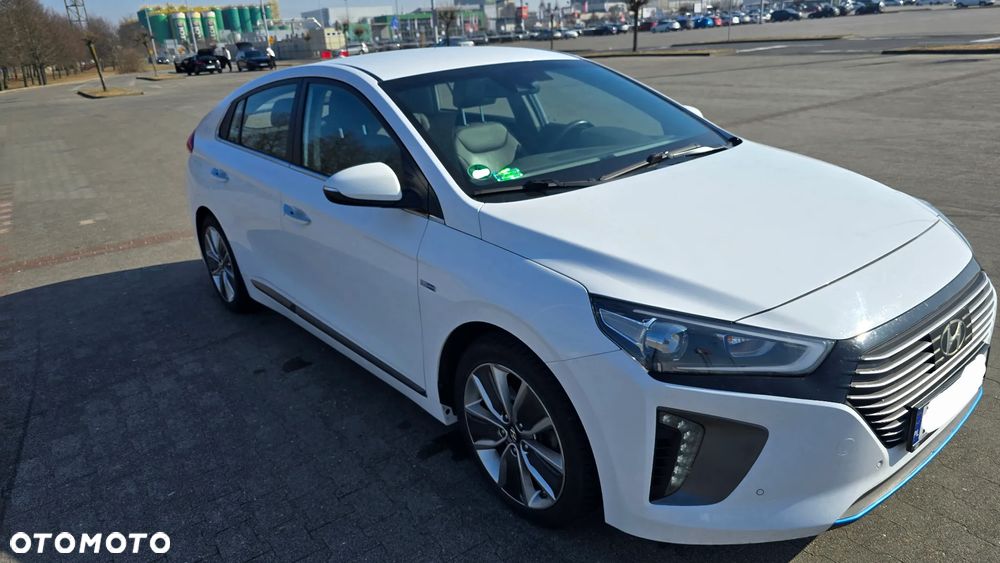 Hyundai IONIQ Hybrid Platinum - 5
