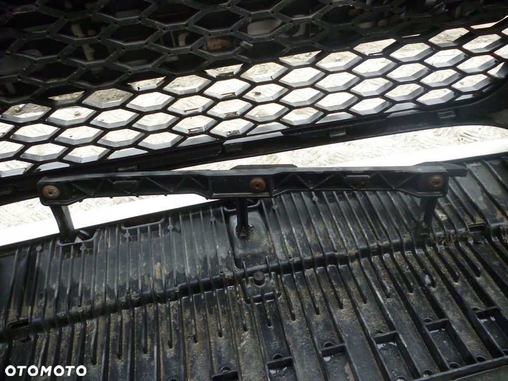 ZDERZAK PRZEDNI PRZÓD AUDI S4 B8 - 5