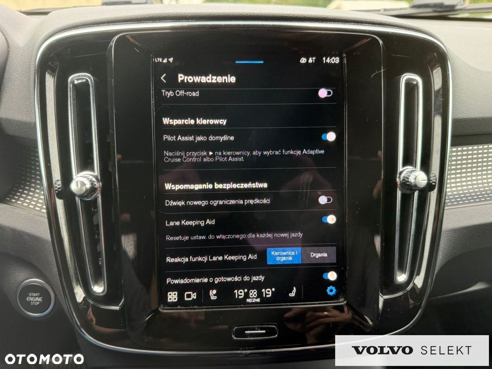 Volvo XC 40 - 27