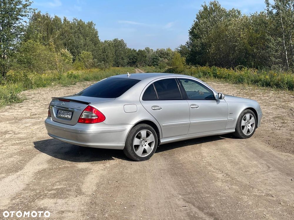 Mercedes-Benz Klasa E 200 Kompressor Automatik Elegance - 5