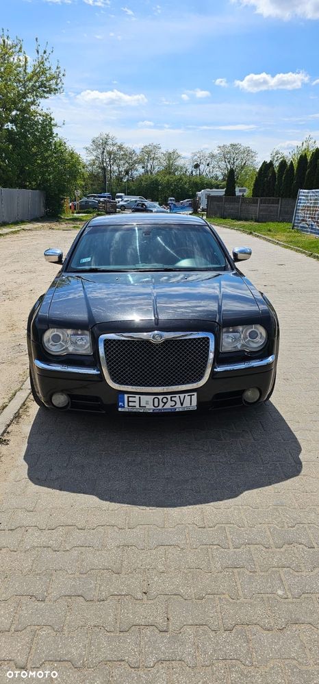 Chrysler 300C - 25